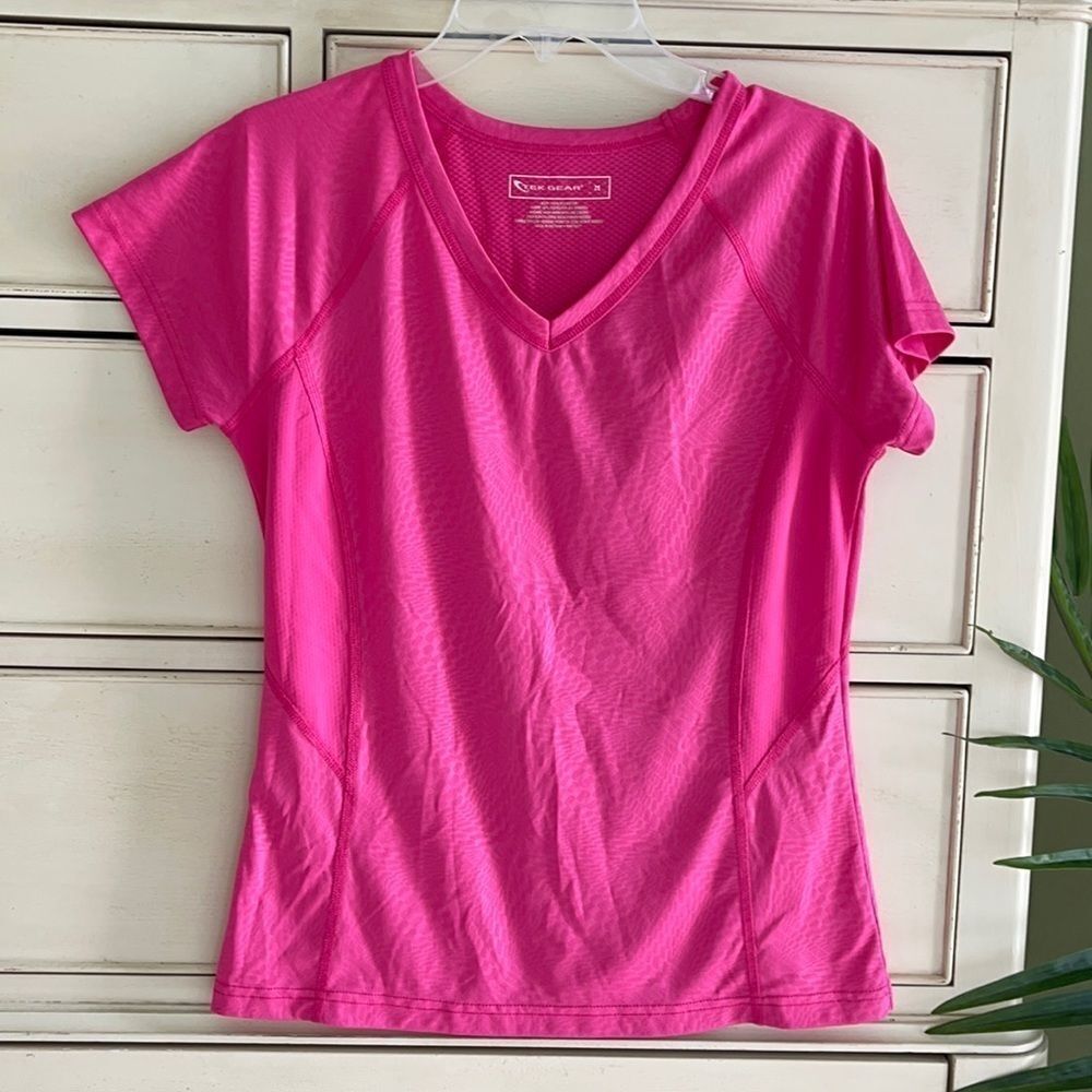 Tek Gear Pink Workout T shirt size M